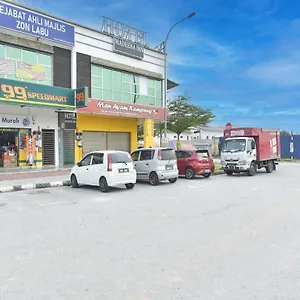 Oyo 90869 Madeena 2*, Sepang Malaisie
