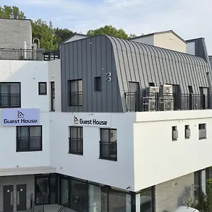 4* ゲストハウス Airport L