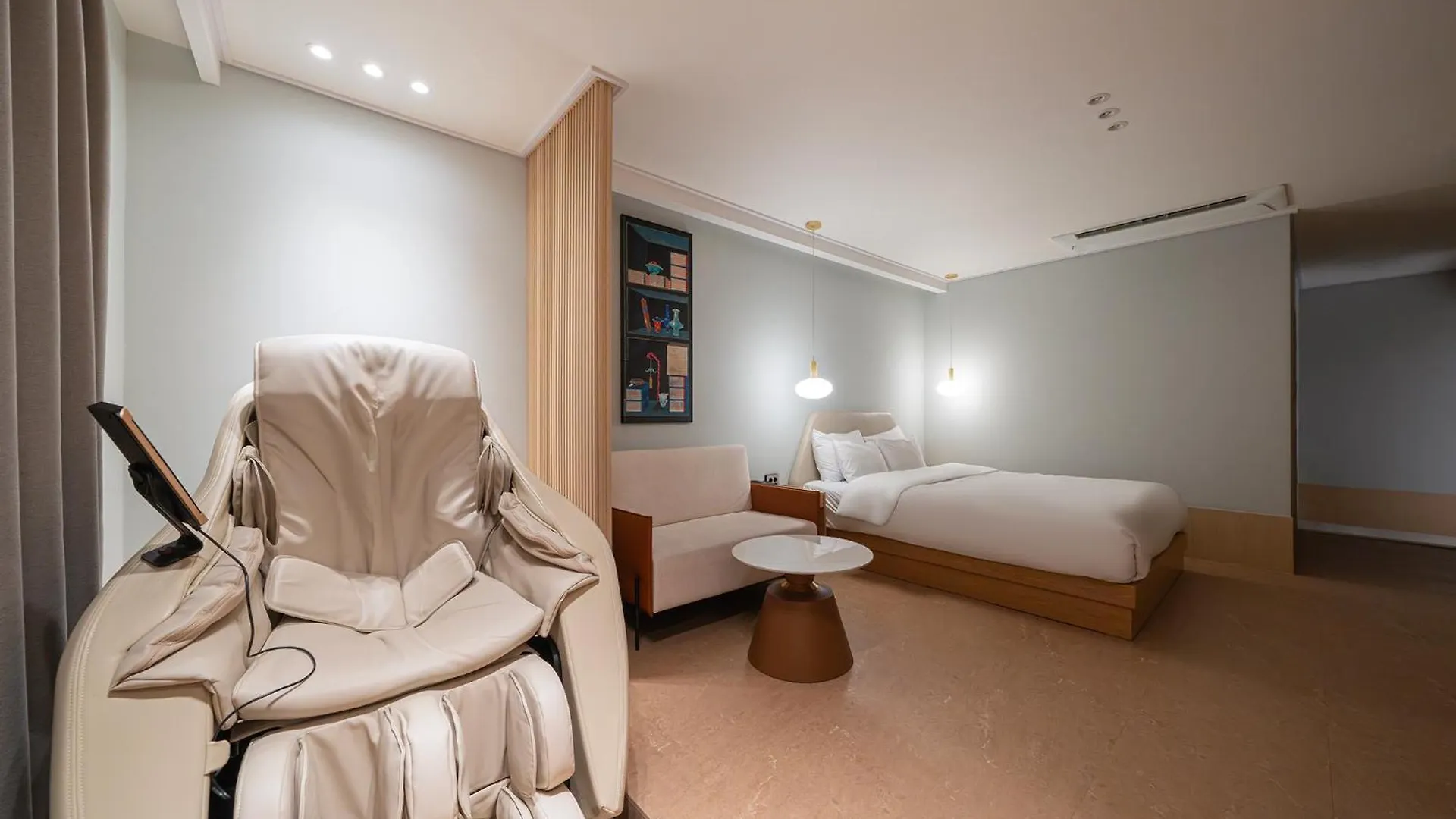 Browndot Incheon Airport New City 0*,